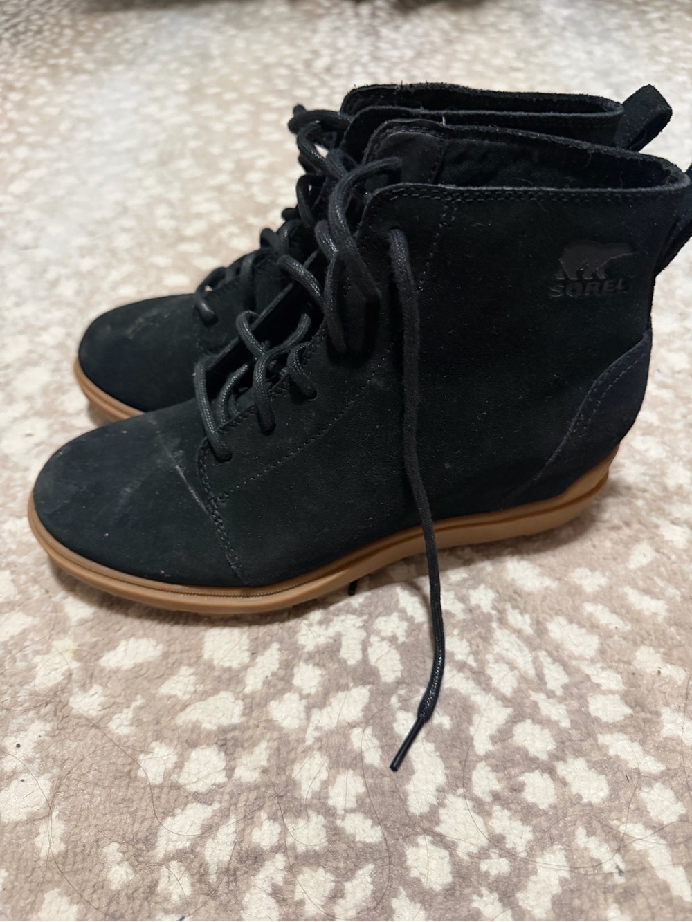 Sorel Women's Black Suede Lace-Up Ankle Boots with Tan Sole